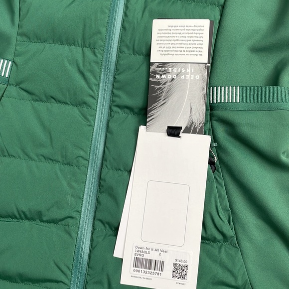 NWT Lululemon Down For It Vest Everglade Green Size 2 - Picture 8 of 16